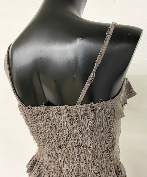 non-hedge（ノンヘッジ）の「ダメージフリルアシメキャミソール（キャミソール・レディース・アイボリー/ブラック/チャコールグレー・FREE）」の11枚目の写真