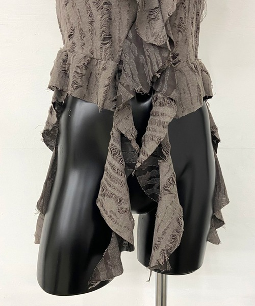 non-hedge（ノンヘッジ）の「ダメージフリルアシメキャミソール（キャミソール・レディース・アイボリー/ブラック/チャコールグレー・FREE）」の9枚目の写真