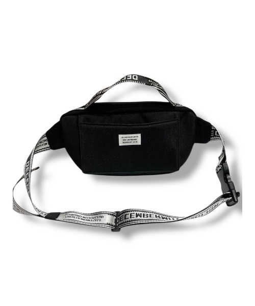 DECEMBERMAY(ディセンバーメイ)の「【UNISEX】Soft Mesh 2way Body bag(ボディバッグ/ウエストポーチ・メンズ・ブラック/ベージュ/イエロー・ONE SIZE)」の16枚目の写真