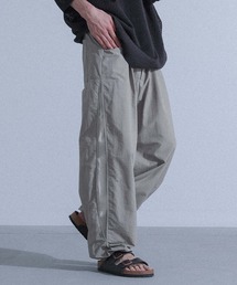 MDR（エムディアール）の「『冷感サイドタックナイロンパンツ』（その他パンツ）」