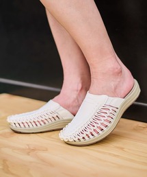 JACK & MARIE | KEEN UNEEK II SLIDE(サンダル)