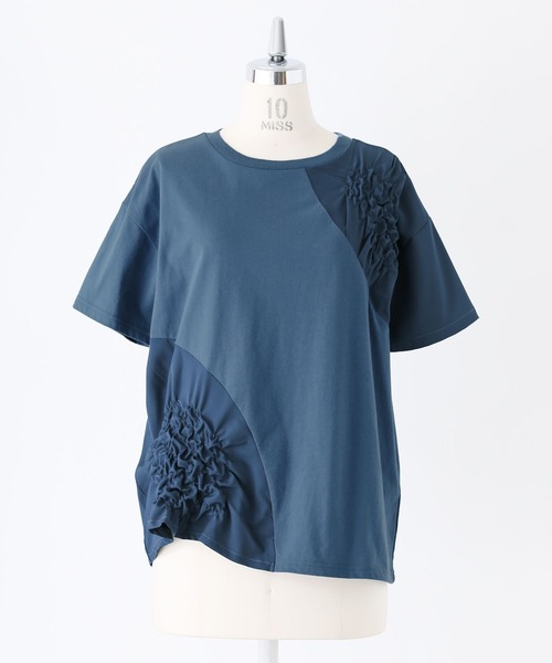 kOhAKU（コハク）の「異素材シャーリング切替カットソー（Tシャツ/カットソー・レディース・ブラック/ブルー・2/1）」の22枚目の写真
