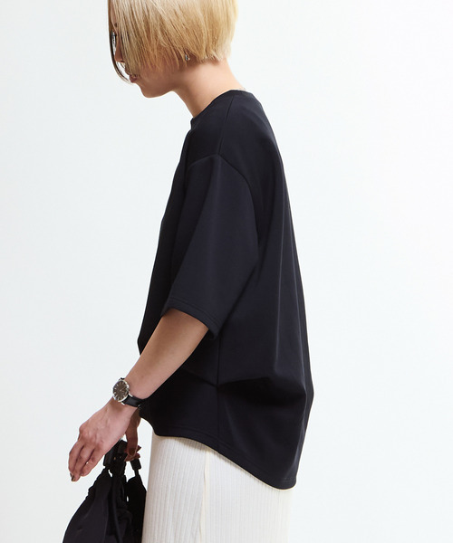 CONVERSE TOKYO（コンバーストウキョウ）の「OVERSIZED SIDE TUCK TEE（Tシャツ/カットソー・レディース・イエロー/ホワイト/ブラック・FREE）」の9枚目の写真