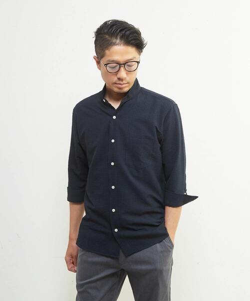 MEN'S MELROSE(メンズメルローズ)の「ドットエアー7分袖ワンピースカラーシャツ | 軽量 / ストレッチ / 吸水速乾(シャツ/ブラウス・メンズ・チェック/ネイビー/ホワイト・4/3/2)」の6枚目の写真