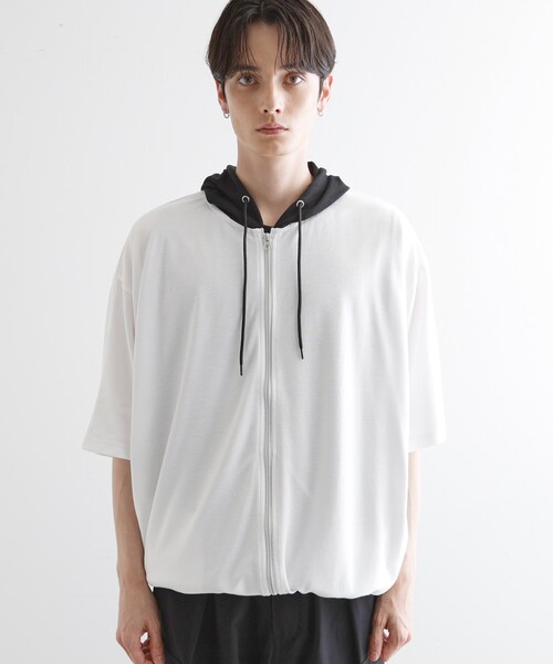 tk.TAKEO KIKUCHI(ティーケータケオキクチ)の「◆ドルマンジップパーカ(パーカー・メンズ・ブラック/ホワイト系5/ブラック系4/ライトグレー・02/03)」の22枚目の写真