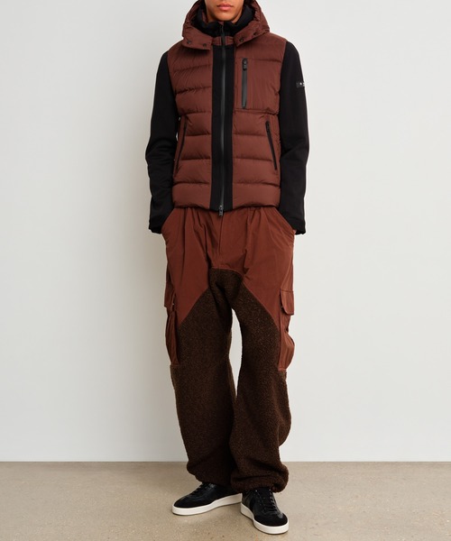 TATRAS（タトラス）の「TATRAS(タトラス) TARO タロ（ダウンジャケット/コート・メンズ・アイボリー/ネイビー/ピンク/チャコールグレー/ブラック/ブラウン・3/2/5/4/1）」の7枚目の写真