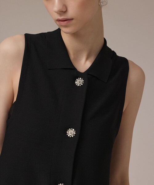 GRACE CONTINENTAL（グレースコンチネンタル）の「ビジューニットベスト（ベスト・レディース・ブラック/ボルドー・38/36）」の8枚目の写真