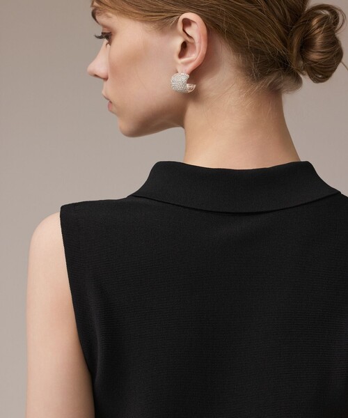 GRACE CONTINENTAL（グレースコンチネンタル）の「ビジューニットベスト（ベスト・レディース・ブラック/ボルドー・38/36）」の11枚目の写真