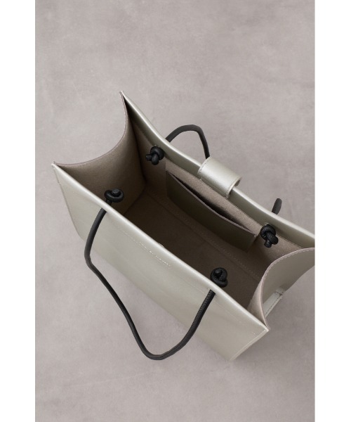 AZUL by moussy（アズールバイマウジー）の「ナローハンドルショッパーバッグ（トートバッグ・レディース・シルバー/ブラック/ブラウン系その他/ピンク・FREE）」の5枚目の写真