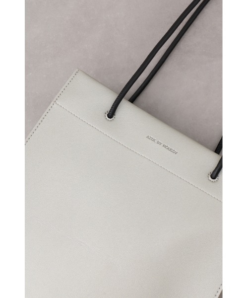 AZUL by moussy（アズールバイマウジー）の「ナローハンドルショッパーバッグ（トートバッグ・レディース・シルバー/ブラック/ブラウン系その他/ピンク・FREE）」の7枚目の写真