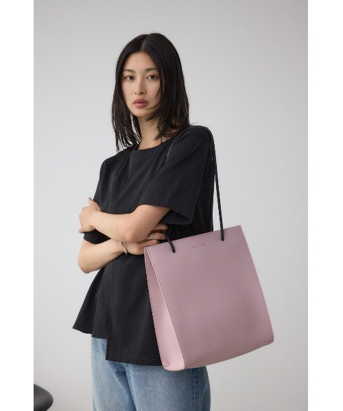 AZUL by moussy（アズールバイマウジー）の「ナローハンドルショッパーバッグ（トートバッグ・レディース・シルバー/ブラック/ブラウン系その他/ピンク・FREE）」の19枚目の写真