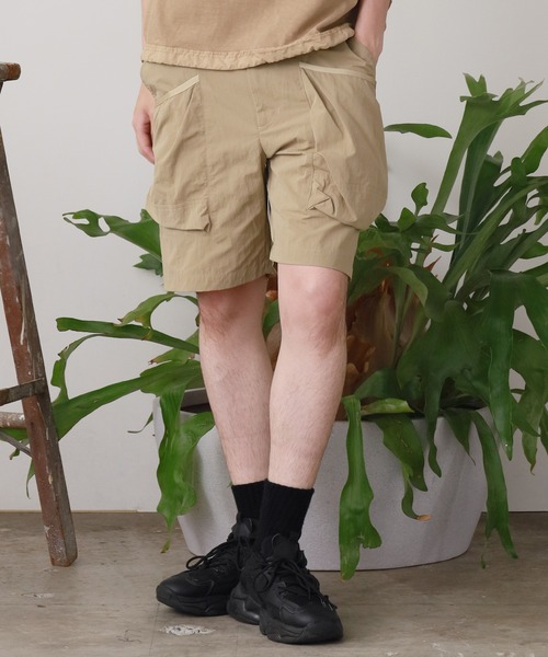 REMI RELIEF（レミレリーフ）の「REMI RELIEF/レミレリーフ ナイロンタッサーサイドポケットイージーショーツ（その他パンツ・メンズ・ベージュ/ブラック・M/S）」の12枚目の写真