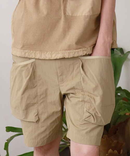 REMI RELIEF（レミレリーフ）の「REMI RELIEF/レミレリーフ ナイロンタッサーサイドポケットイージーショーツ（その他パンツ・メンズ・ベージュ/ブラック・M/S）」の13枚目の写真