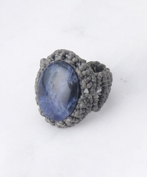 TAKEO KIKUCHI(タケオキクチ)の「Lapis Stone Ring(リング・メンズ・ダークグレー/ネイビー・00)」の1枚目の写真