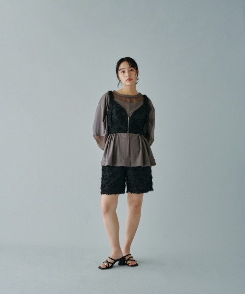 terrace(テラス)の「フリンジジャカードショートパンツ(その他パンツ・レディース・オールドローズ系/アイボリー/ブラック・MEDIUM)」の17枚目の写真