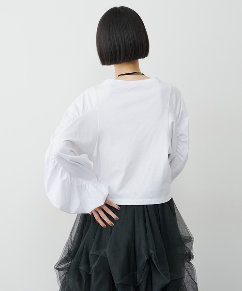 LA BELLE ETUDE(ラベルエチュード)の「ボリュームデザインギャザーTOPS(Tシャツ/カットソー・レディース・ブラック/ライトパープル/ネイビー/ホワイト・FREE)」の12枚目の写真