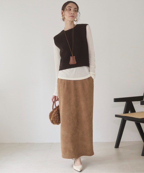 ANGIE（アンジー）の「バックオープン ニット ベスト（ベスト・レディース・チャコール/ベージュ/ブラウン・FREE）」の9枚目の写真