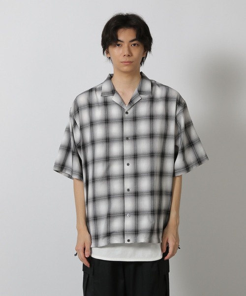 LAKOLE（ラコレ）の「裾ドロスト半袖シャツ / 571777（シャツ/ブラウス・メンズ・グレー/ホワイト/ブラウン/ライトグリーン・MEDIUM/LARGE）」の15枚目の写真