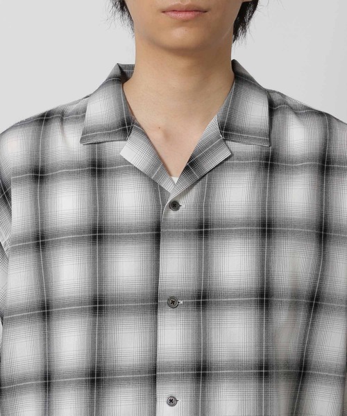 LAKOLE（ラコレ）の「裾ドロスト半袖シャツ / 571777（シャツ/ブラウス・メンズ・グレー/ホワイト/ブラウン/ライトグリーン・MEDIUM/LARGE）」の12枚目の写真