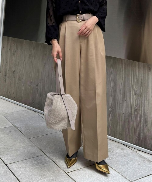 LORISTELLA（ロリステッラ）の「【LORISTELLA/ロリステッラ】別注キューブワンハンドルムートンバッグ（ショルダーバッグ・レディース・ベージュ・FREE）」の10枚目の写真