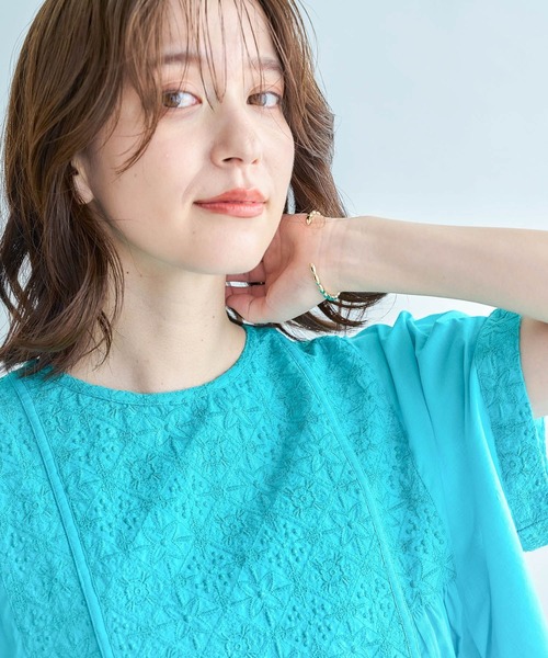 フロント刺繍ハーフスリーブブラウス（シャツ/ブラウス