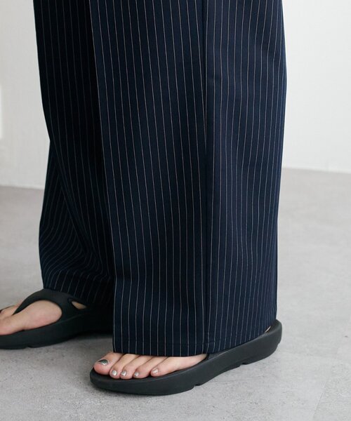 DISCOAT（ディスコート）の「【ユニセックス】タックワイドスラックス（スラックス・レディース・ネイビー/グレー/ブラック・MEDIUM/LARGE）」の15枚目の写真