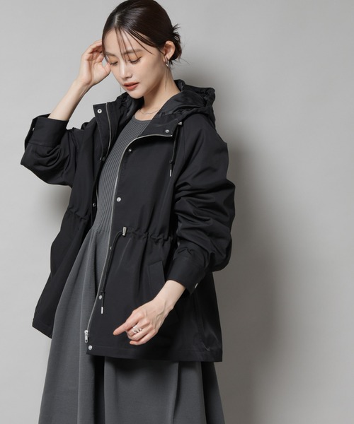 NANO universe（ナノユニバース）の「撥水加工フードブルゾン（ブルゾン・レディース・ブラック/ベージュ/モカ・FREE）」の13枚目の写真