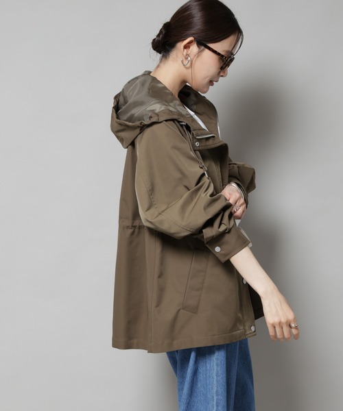 NANO universe（ナノユニバース）の「撥水加工フードブルゾン（ブルゾン・レディース・ブラック/ベージュ/モカ・FREE）」の22枚目の写真