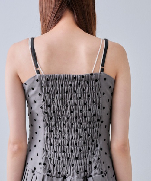 OLIVE des OLIVE（オリーブデオリーブ）の「レースアッププリーツキャミワンピース（ワンピース・レディース・ブラック/ドット・FREE）」の8枚目の写真