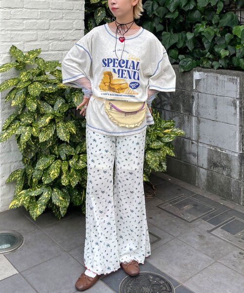 HELLO.SANFRANCISCO（ハローサンフランシスコ）の「【HELLO.SANFRANCISCO/ハローサンフランシスコ】サテンフリルコンビウエストBAG（ボディバッグ/ウエストポーチ・レディース・イエロー/パープル・FREE）」の8枚目の写真