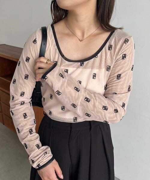 CAPRICIEUX LE'MAGE（カプリシューレマージュ）の「【前後2WAY】2WAYモノグラムシアーTシャツ（Tシャツ/カットソー・レディース・ベージュ/ブラウン・FREE）」の14枚目の写真