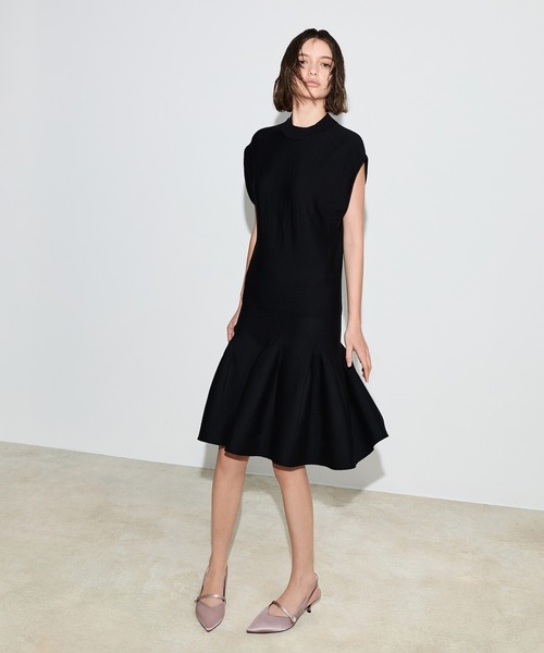 CHARLES & KEITH(チャールズ & キース)の「Helena ヘレナ パールスリングバックキトゥンヒール(パンプス・レディース・ブラウン系その他3/ブラック系その他7/スモークピンク・25cm/24.5cm/23.5cm/23cm/22.5cm/22cm/25.5cm)」の22枚目の写真