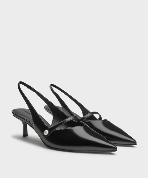 CHARLES & KEITH(チャールズ & キース)の「Helena ヘレナ パールスリングバックキトゥンヒール(パンプス・レディース・ブラウン系その他3/ブラック系その他7/スモークピンク・25cm/24.5cm/23.5cm/23cm/22.5cm/22cm/25.5cm)」の10枚目の写真