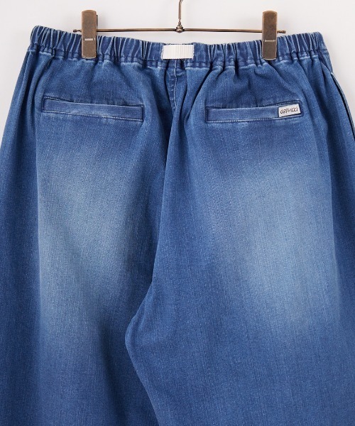 Gramicci（グラミチ）の「[GRAMICCI/グラミチ] 別注 ワイドデニムパンツ（デニムパンツ・メンズ・ワンウォッシュ/インディゴブルー/ブラック・L/M/S/XS）」の22枚目の写真