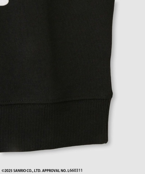 sanrio（サンリオ）の「Sanrio キャラクターフロッキートレーナー 【シナモロール クロミ】（Tシャツ/カットソー・キッズ・サックスブルー/ブラック・100/110/120/130/140/150）」の4枚目の写真