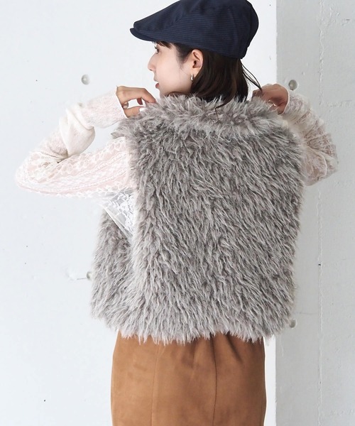 tiptop（ティップトップ）の「ダブルジップアソートMIXファーベスト（ベスト・レディース・チャコールグレー/ブラウン系その他/グレー系その他/アイボリー・FREE）」の10枚目の写真