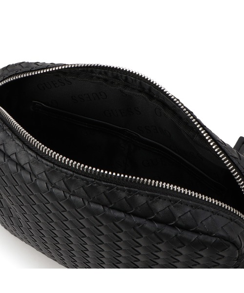 Guess（ゲス）の「WHISTLER East/West Crossbody クロスボディ ショルダーバッグ （ショルダーバッグ・メンズ・ブラック・ONE SIZE）」の11枚目の写真