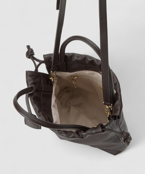 ANAYI(アナイ)の「◇ドローストリング2WAYショルダーバッグ(ショルダーバッグ・レディース・ダークブラウン/レッド/マスタード・FREE)」の21枚目の写真