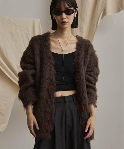 Happy John（ハッピージョン）の「loose shaggy knit cardigan/貴族式シャギーニットカーディガン（カーディガン/ボレロ・レディース・ブラック/ブルー/ブラウン/レッド・FREE）」の5枚目の写真