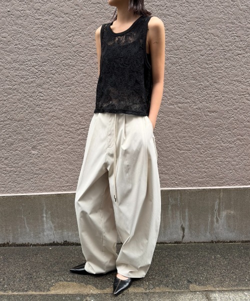 AIC.(エーアイシー)の「コード刺繍レースタンクトップ(タンクトップ・レディース・ブラック/アイボリー・FREE)」の16枚目の写真