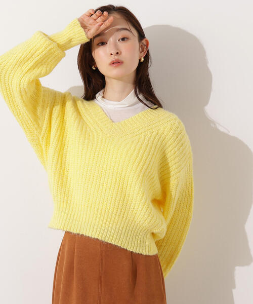 N.（N. Natural Beauty Basic）（エヌエヌナチュラルビューティーベーシック）の「Vネックオーバーニット（ニット/セーター・レディース・オフホワイト/ブルー/イエロー・MEDIUM）」の20枚目の写真