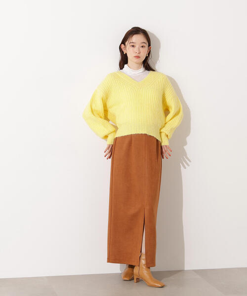 N.（N. Natural Beauty Basic）（エヌエヌナチュラルビューティーベーシック）の「Vネックオーバーニット（ニット/セーター・レディース・オフホワイト/ブルー/イエロー・MEDIUM）」の22枚目の写真