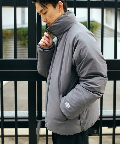 SHIPS（シップス）の「SHIPS: パデッド スタンドカラー ジャケット（その他アウター・メンズ・チャコールグレー/ナチュラル/ブラック・SMALL/MEDIUM/LARGE/X-LARGE）」の6枚目の写真