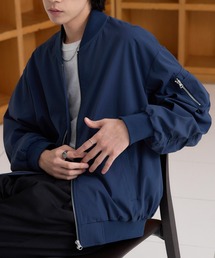 定価¥29,700【極美品】ビームス/オーバーサイズMA-1/ブルーネイビー/L 定価¥29,700【極美品】ビームス/オーバーサイズMA-1/ブルー