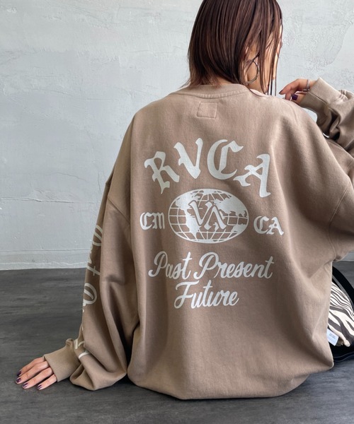 RVCA（ルーカ）の「【WEB限定】[RVCA/ルーカ] VA WORLD WIDE バックプリントスウェット【追加】（スウェット・レディース・キャメル/オフホワイト/ブラック・M/L/XL）」の3枚目の写真