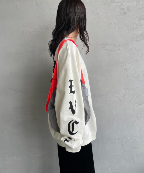 RVCA（ルーカ）の「【WEB限定】[RVCA/ルーカ] VA WORLD WIDE バックプリントスウェット【追加】（スウェット・レディース・キャメル/オフホワイト/ブラック・M/L/XL）」の18枚目の写真