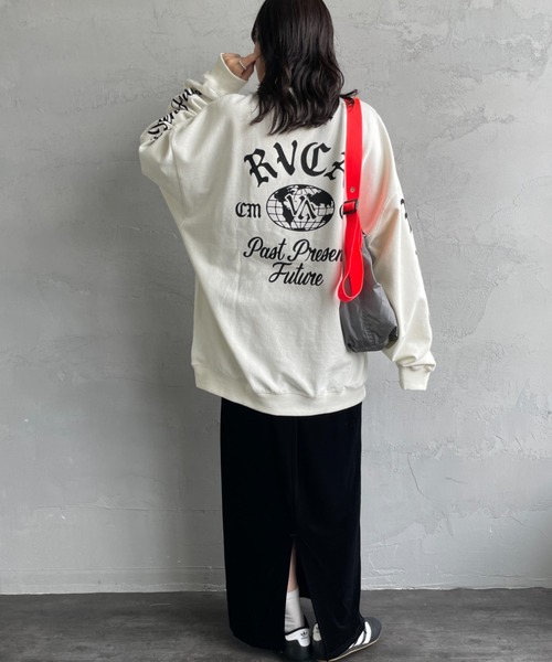 RVCA（ルーカ）の「【WEB限定】[RVCA/ルーカ] VA WORLD WIDE バックプリントスウェット【追加】（スウェット・レディース・キャメル/オフホワイト/ブラック・M/L/XL）」の7枚目の写真