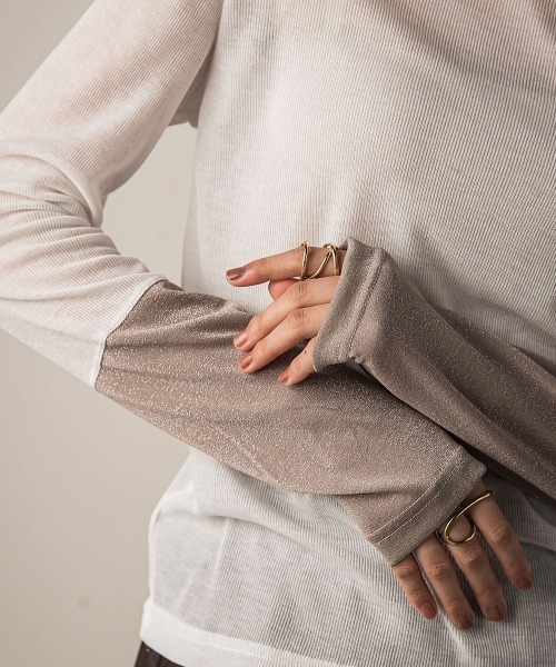 MAYSON GREY（メイソングレイ）の「ラメカフスインナー≪洗濯機で洗える≫（Tシャツ/カットソー・レディース・ホワイト・M）」の4枚目の写真