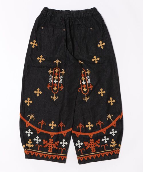 チャイハネ(チャイハネ)の「【チャイハネ】カチデナ刺繍MEN'Sデニムバルーンパンツ(デニムパンツ・メンズ・ブルー/ブラック・FREE)」の4枚目の写真