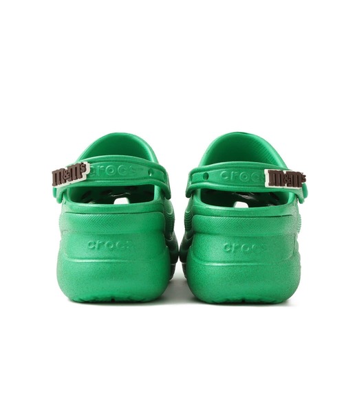 crocs(クロックス)の「crocs M&Ms Crocs Bae Clog / クロックス エムアンドエムズ クロックス ベイ クロッグ(サンダル・レディース・グリーン・24.0cm/23.0cm/22.0cm/25.0cm)」の2枚目の写真